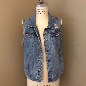Mossimo Supply Co. XL Jean vest.